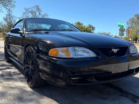 Used 1998 Ford Mustang GT RWD image 31