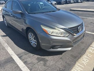 Used 2016 Nissan Altima 2.5 S w/ Interior Lighting Package video 1