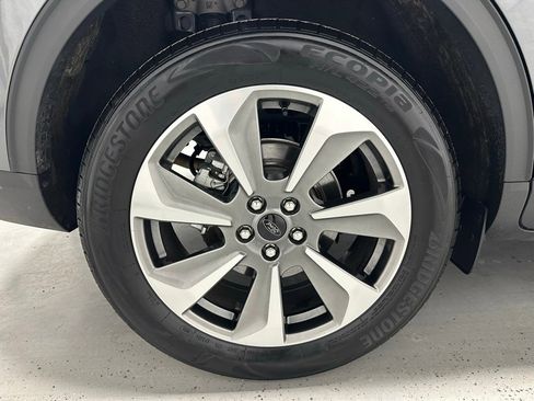 Used 2025 Ford Escape Platinum image 61