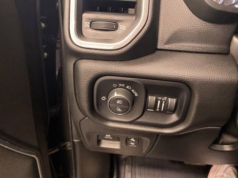 Used 2023 RAM 1500 Laramie image 19