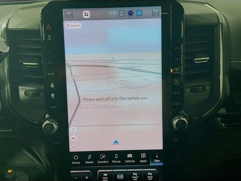 New 2026 RAM 2500 Limited w/ Towing Technology Group image 15