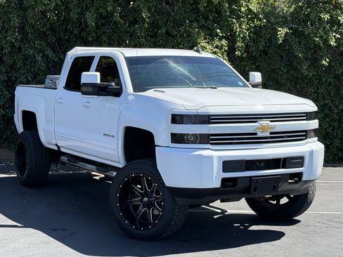 Used 2016 Chevrolet Silverado 2500 LT AWD/4WD image 1
