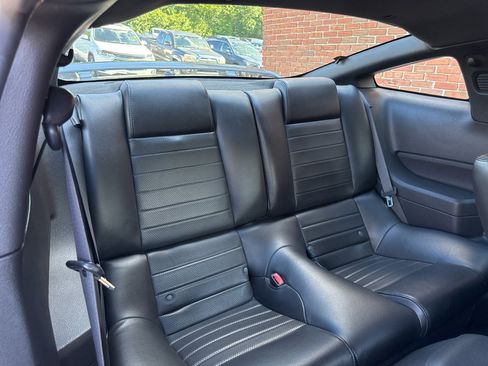 Used 2007 Ford Mustang GT RWD image 25