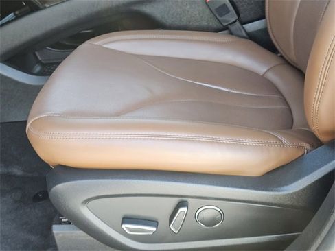 Certified 2023 Lincoln Nautilus Reserve image 24