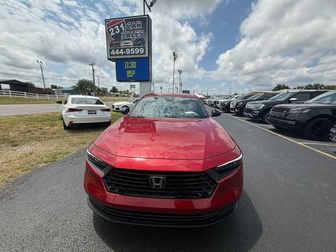 Used 2024 Honda Accord Sport image 9