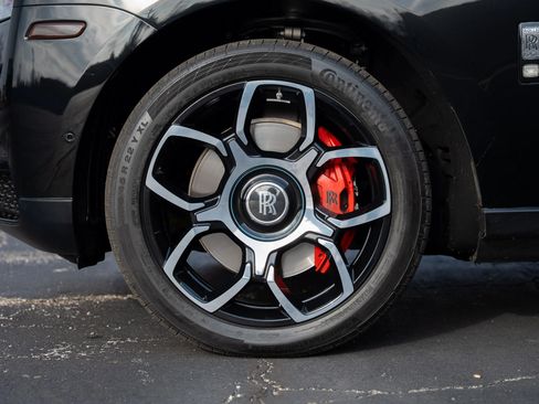 Used 2019 Rolls-Royce Cullinan image 5