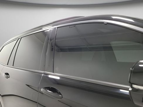 Used 2022 Honda Pilot Black Edition image 11