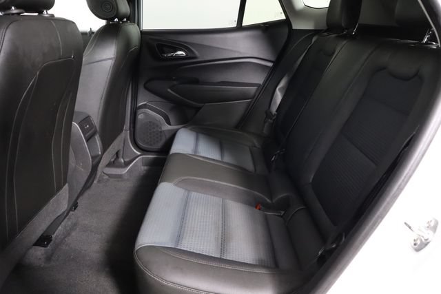 Used 2026 Chevrolet Trax LT FWD image 16