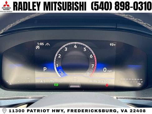 Used 2024 Volkswagen Taos SE w/ Panoramic Sunroof Package AWD/4WD image 7