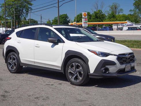 Used 2024 Subaru Crosstrek 2.0i Premium AWD/4WD image 2