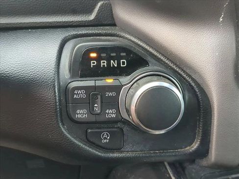 Used 2019 RAM 1500 Big Horn AWD/4WD image 11
