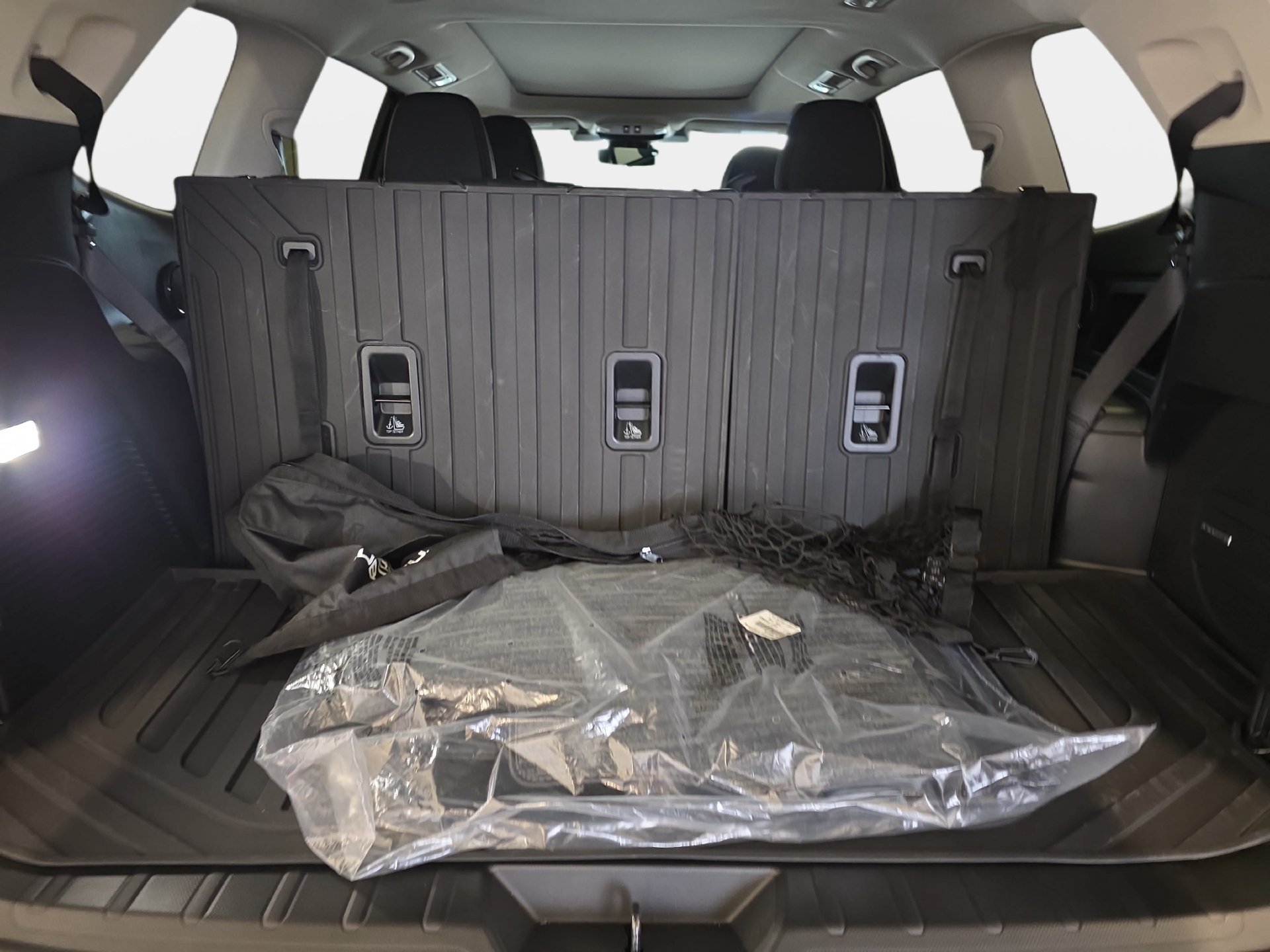 Used 2025 Subaru Ascent Touring w/ Popular Package #1 AWD/4WD image 12