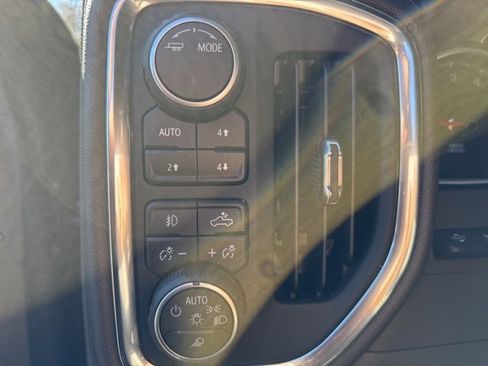 Certified 2022 Chevrolet Silverado 1500 LTZ w/ LTZ Premium Package image 14