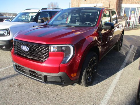 New 2026 Ford Maverick Lariat w/ Black Appearance Package AWD/4WD image 3