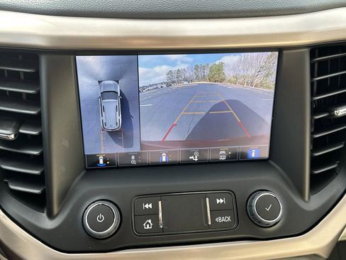 Used 2023 GMC Acadia Denali w/ Denali Ultimate Package image 28