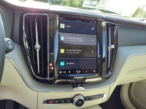 Certified 2025 Volvo XC60 T8 Plus w/ Climate Package image 19