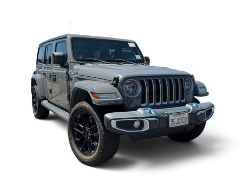 Used 2022 Jeep Wrangler Unlimited Sahara AWD/4WD image 16
