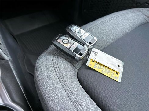 Used 2021 Ford Bronco Big Bend w/ Sasquatch Package image 22