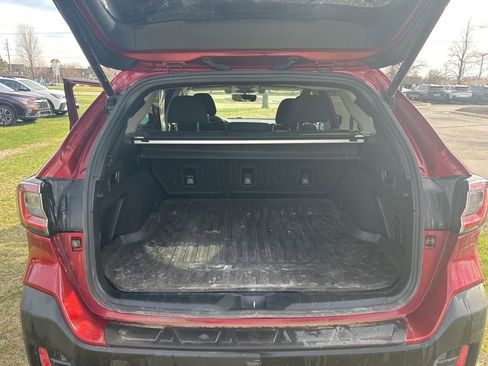 Used 2021 Subaru Outback Premium image 11