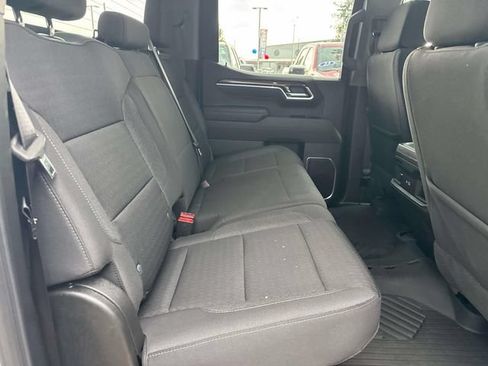 Used 2025 Chevrolet Silverado 1500 LT AWD/4WD image 15