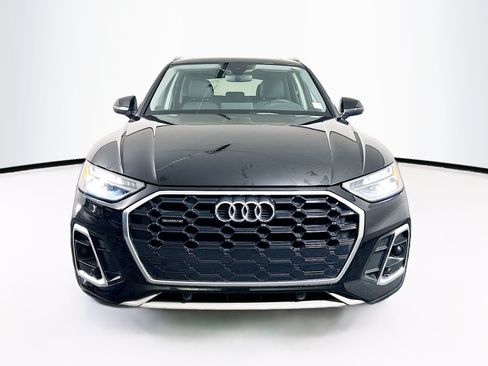 Used 2023 Audi Q5 2.0T Premium w/ Convenience Package AWD/4WD image 2