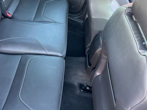 Used 2017 Ford Focus ST w/ Equipment Group 402A image 16