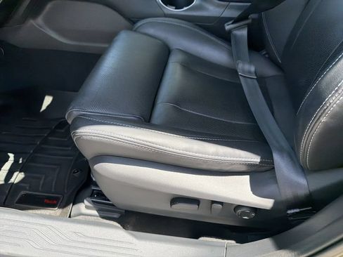 Certified 2024 Subaru Outback Touring XT AWD/4WD image 22