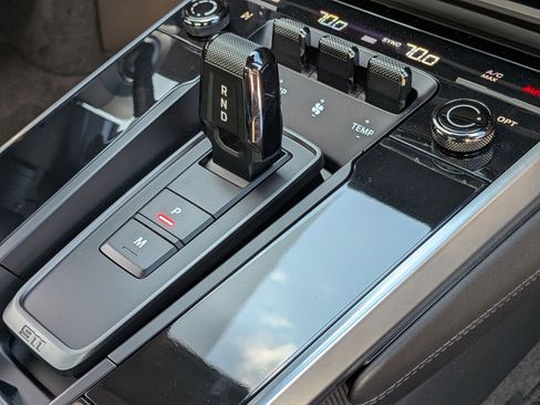 Certified 2022 Porsche 911 Turbo image 22