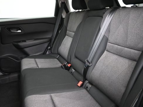 Used 2024 Nissan Rogue SV AWD/4WD image 21