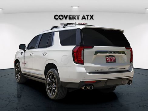 Used 2023 GMC Yukon Denali w/ Denali Reserve Package AWD/4WD image 3