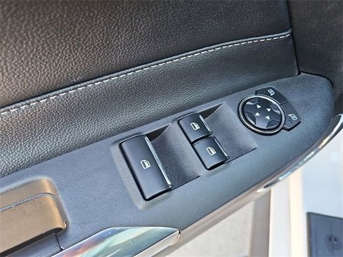 Used 2023 Ford Mustang Premium image 21