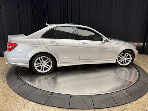 Used 2014 Mercedes-Benz C 300 4MATIC Sedan image 9