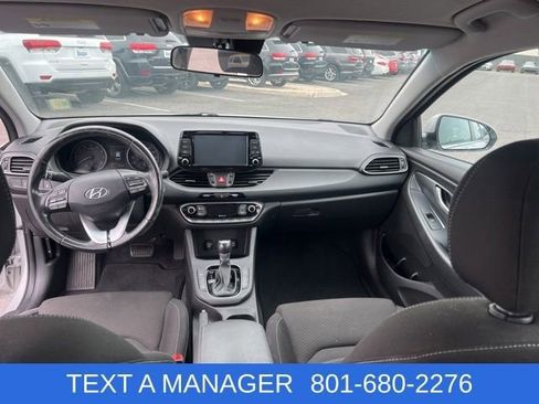 Used 2018 Hyundai Elantra GT w/ Style Package 02 FWD image 24