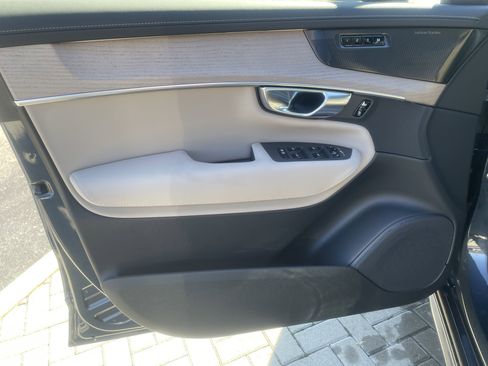 New 2026 Volvo XC90 B6 Plus image 14
