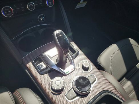 New 2024 Alfa Romeo Stelvio Quadrifoglio image 29