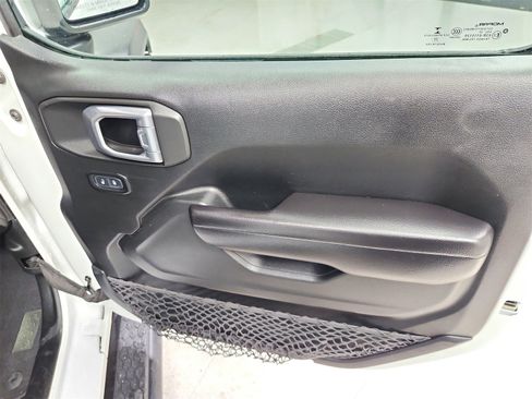 Used 2021 Jeep Wrangler Unlimited Sport image 35