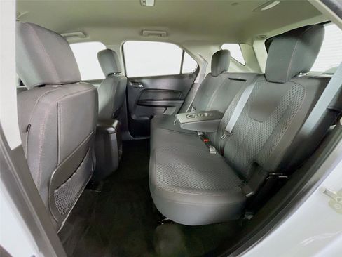 Used 2014 Chevrolet Equinox LS FWD image 25