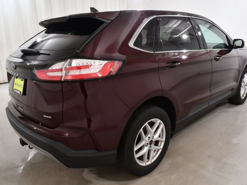 Used 2023 Ford Edge SEL w/ Convenience Package AWD/4WD image 11