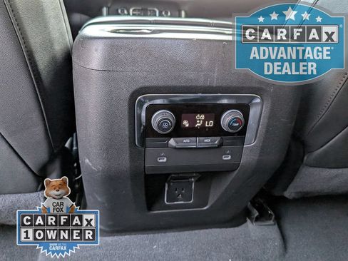 Certified 2024 Chevrolet Suburban Z71 AWD/4WD image 20