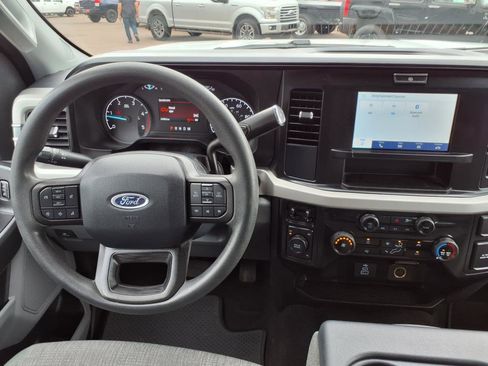 Used 2025 Ford F350 XLT image 13