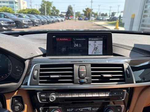Used 2019 BMW 440i xDrive Convertible w/ Executive Package AWD/4WD image 11