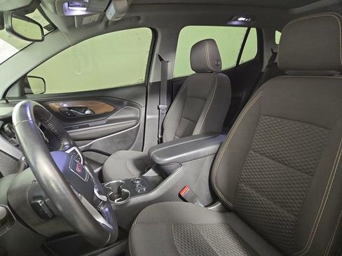 Used 2020 GMC Terrain SLE w/ Driver Convenience Package image 14