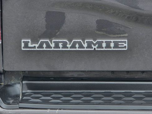 Used 2019 RAM 3500 Laramie image 43