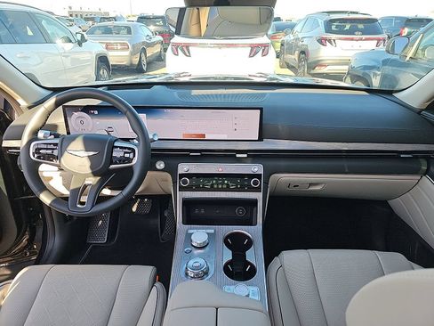 Used 2026 Genesis GV80 2.5T Prestige AWD/4WD image 12