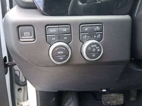 Used 2023 GMC Sierra 1500 SLT w/ SLT Premium Package image 15