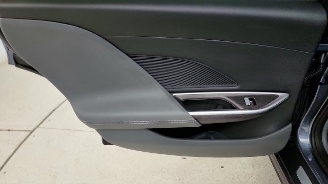Used 2024 Lucid Air Pure RWD image 44