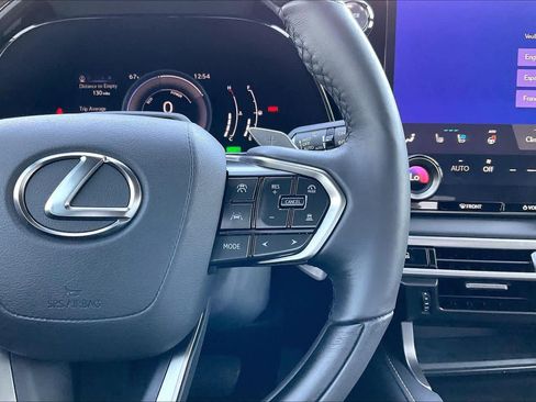 Used 2024 Lexus RX 350h image 24