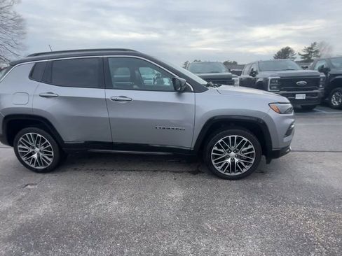 Used 2023 Jeep Compass Limited w/ Elite Group AWD/4WD image 20