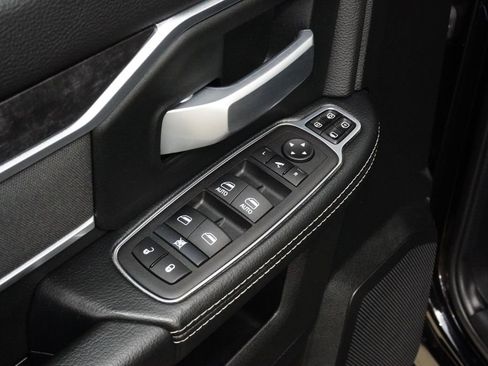 Used 2024 RAM 2500 Big Horn w/ Night Edition image 26