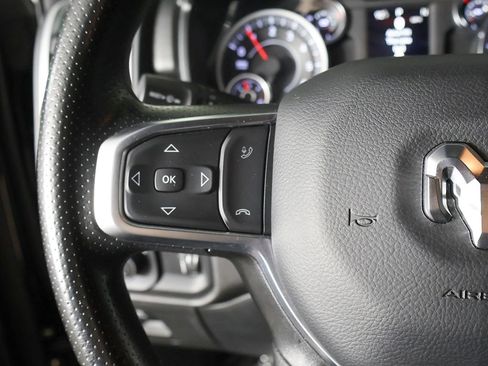 Used 2025 RAM 1500 Big Horn AWD/4WD image 36